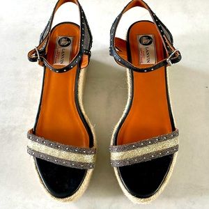 Lanvin Women’s 39 platform sandal.
